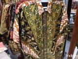 Putri-Nabila- batik-shirt.JPG