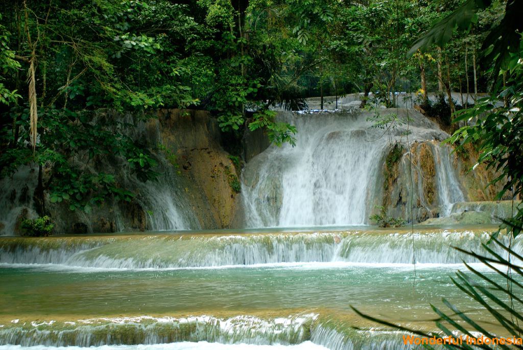 morame_waterfall__s_1c83978.jpg