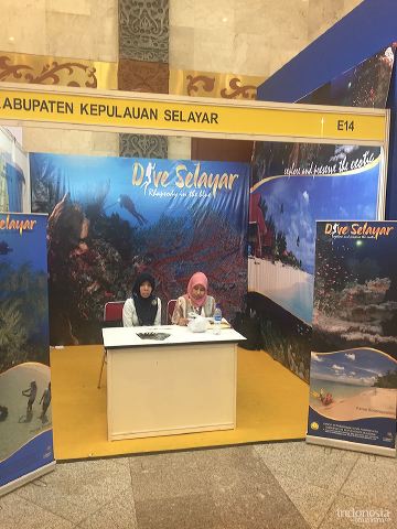 deep-extreme-exhibit_229ef6.jpg