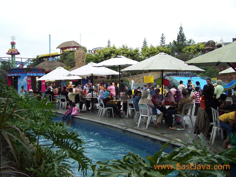 jatim_park_batu_east_java_2.jpg