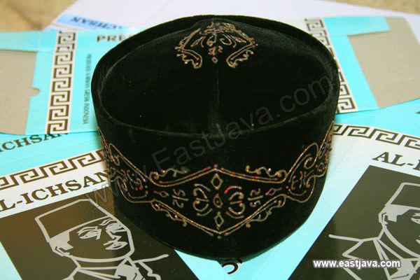 songkok_gresik_2.jpg