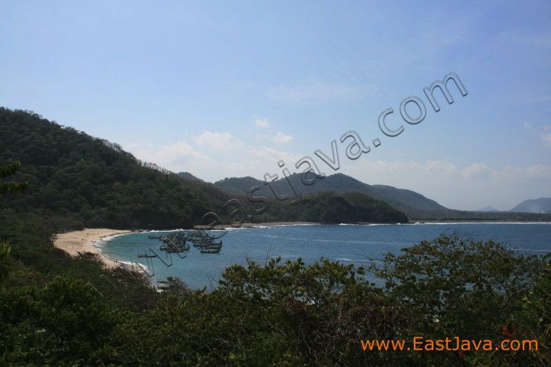 watu_ulo_beach_jembe_3c1d5a.jpg