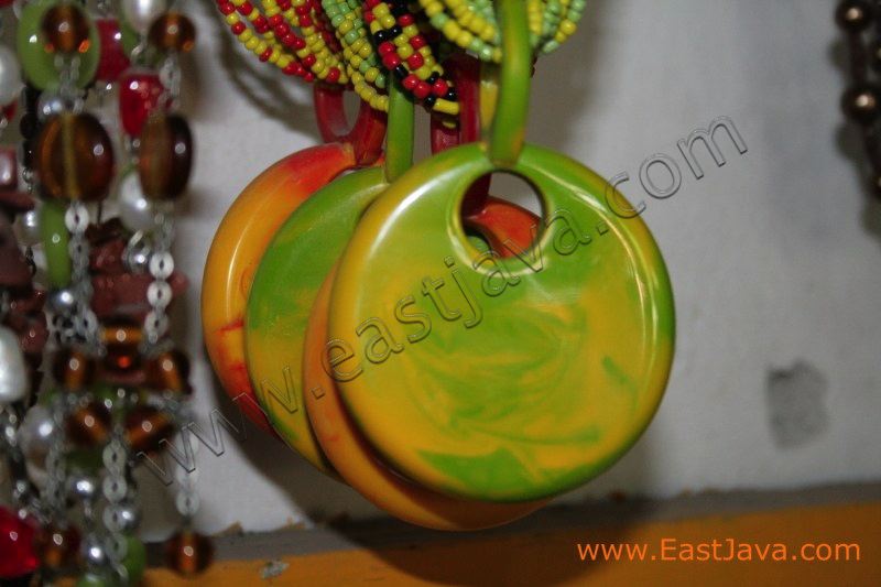 glass_bead_jombang_e_3c1d96.jpg