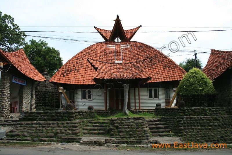 puhsarang_church_ked_3c1dd1.jpg