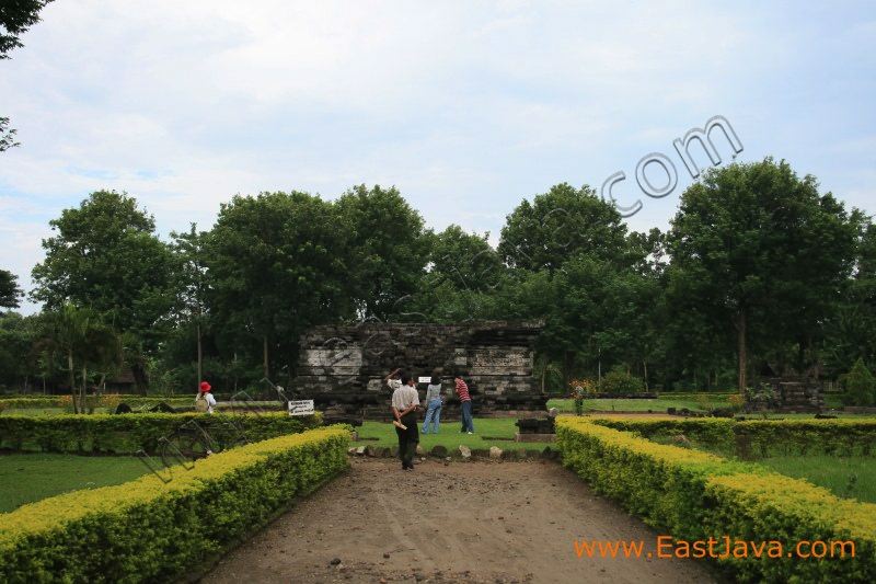 tegowangi_temple_ked_3c1dd5.jpg