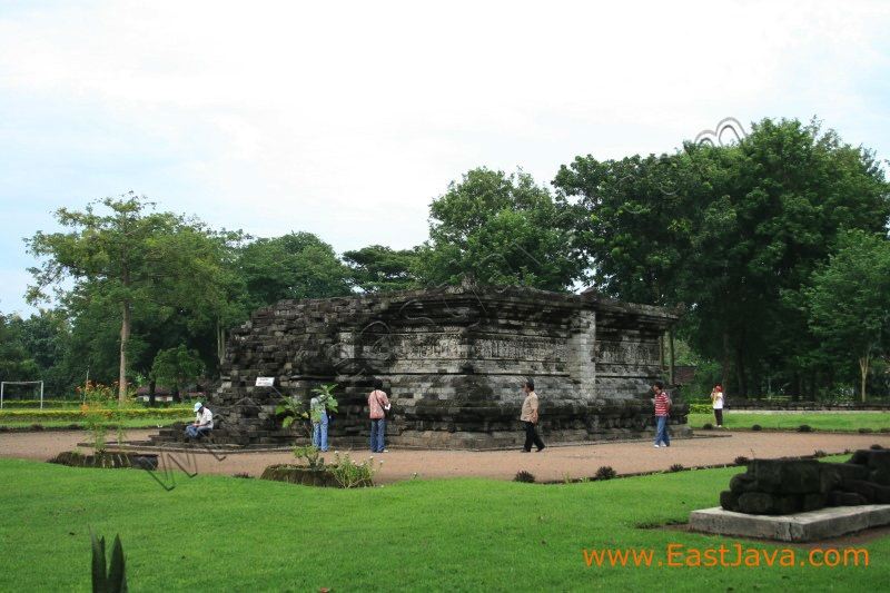 tegowangi_temple_ked_3c1dd6.jpg