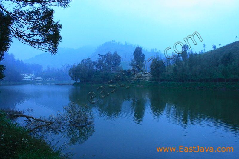 ranu_pane_lumajang_east__3c.jpg