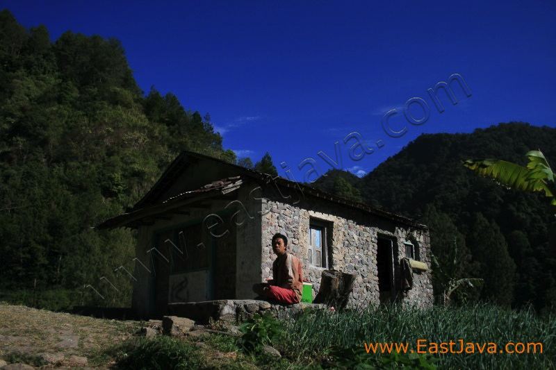 tirtosari_waterfall__3c2209.jpg