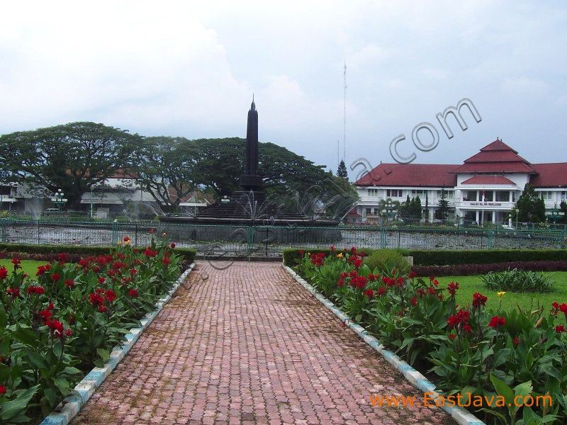 city_park_malang_east_java.jpg