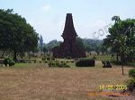 bajangratu_temple_mojokerto