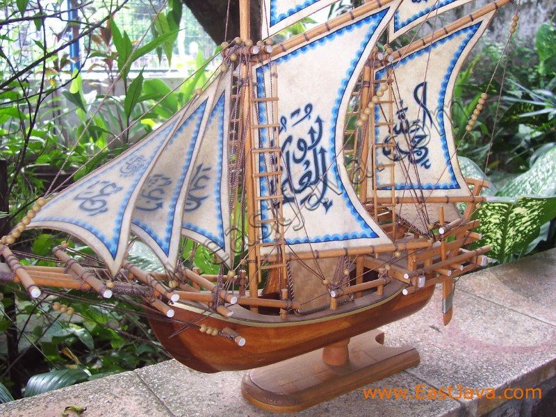 sailboat__handicraft_3c22c3.jpg