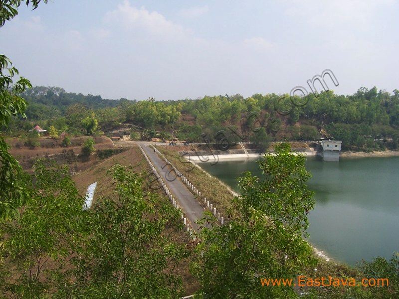 pondok_dam_ngawi_3.jpg