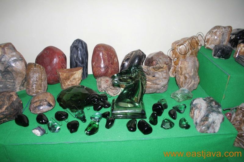 carnelian_stone_pacitan_1.jpg
