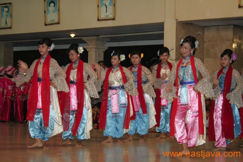 traditional_dance_po_3c25e8.jpg