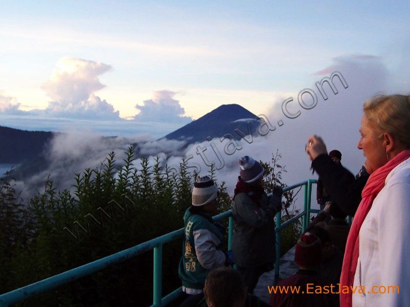 mount_bromo_eastjava_3c2639.jpg