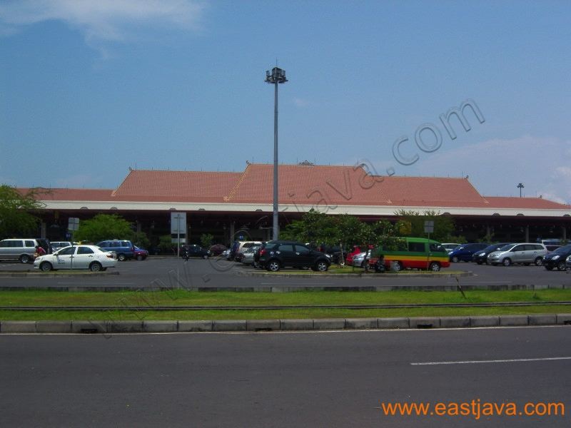 juanda_airport_1.jpg