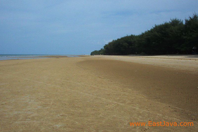 lombang_beach_sumene_3c274e.jpg