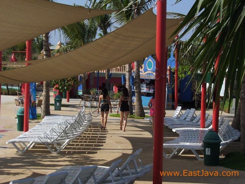 ciputra_waterpark_su_3d3ae7.jpg