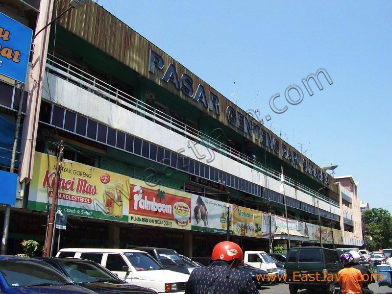 genteng_market_surabaya1.jpg