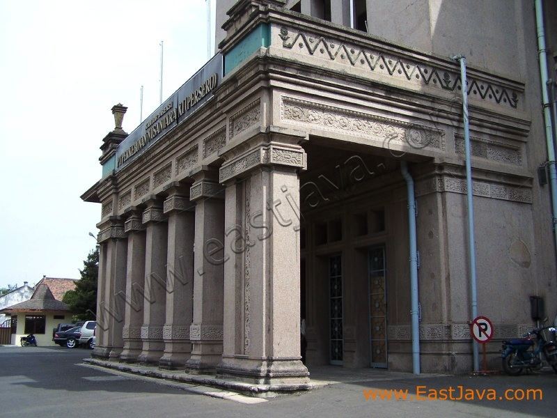 ptpn_xi_building_sur_3d3b4e.jpg