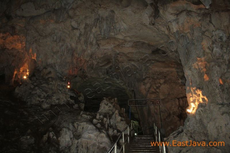 lowo_cave_trenggalek_3c28dd.jpg