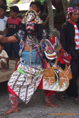 traditional_dance_ba_3c1b43.jpg