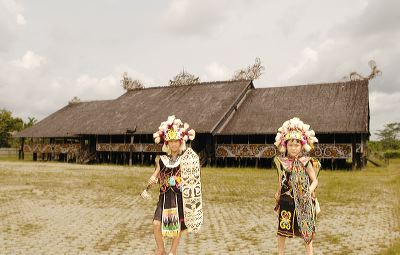 dayak_children__eas_1c838f3.jpg