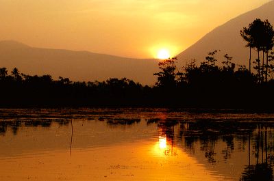 sunset_at_cangkuang_1c8804e.jpg