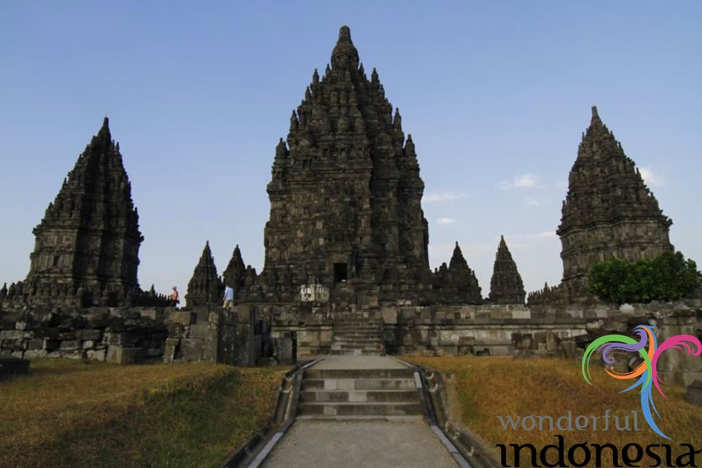 candi prambanan sleman jogja