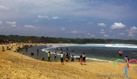 kukup-beach-gunung-kidul-yogyakarta.jpg