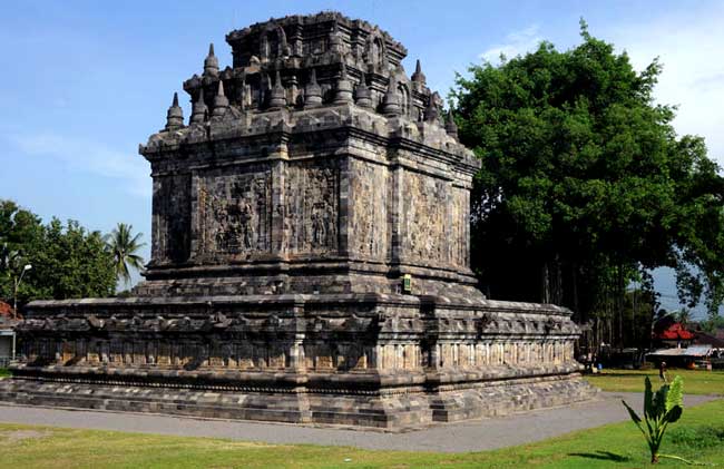 Historical Places in Magelang